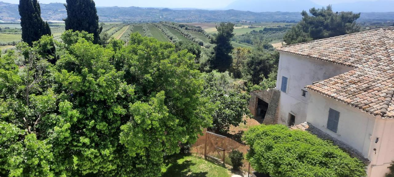 Tenuta Coppa Zuccari Città Sant'Angelo Esterno foto